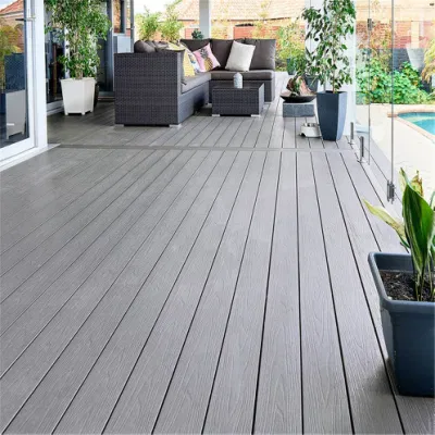 Decking WPC composite en plastique en bois gaufré profond avec matériaux de recyclage